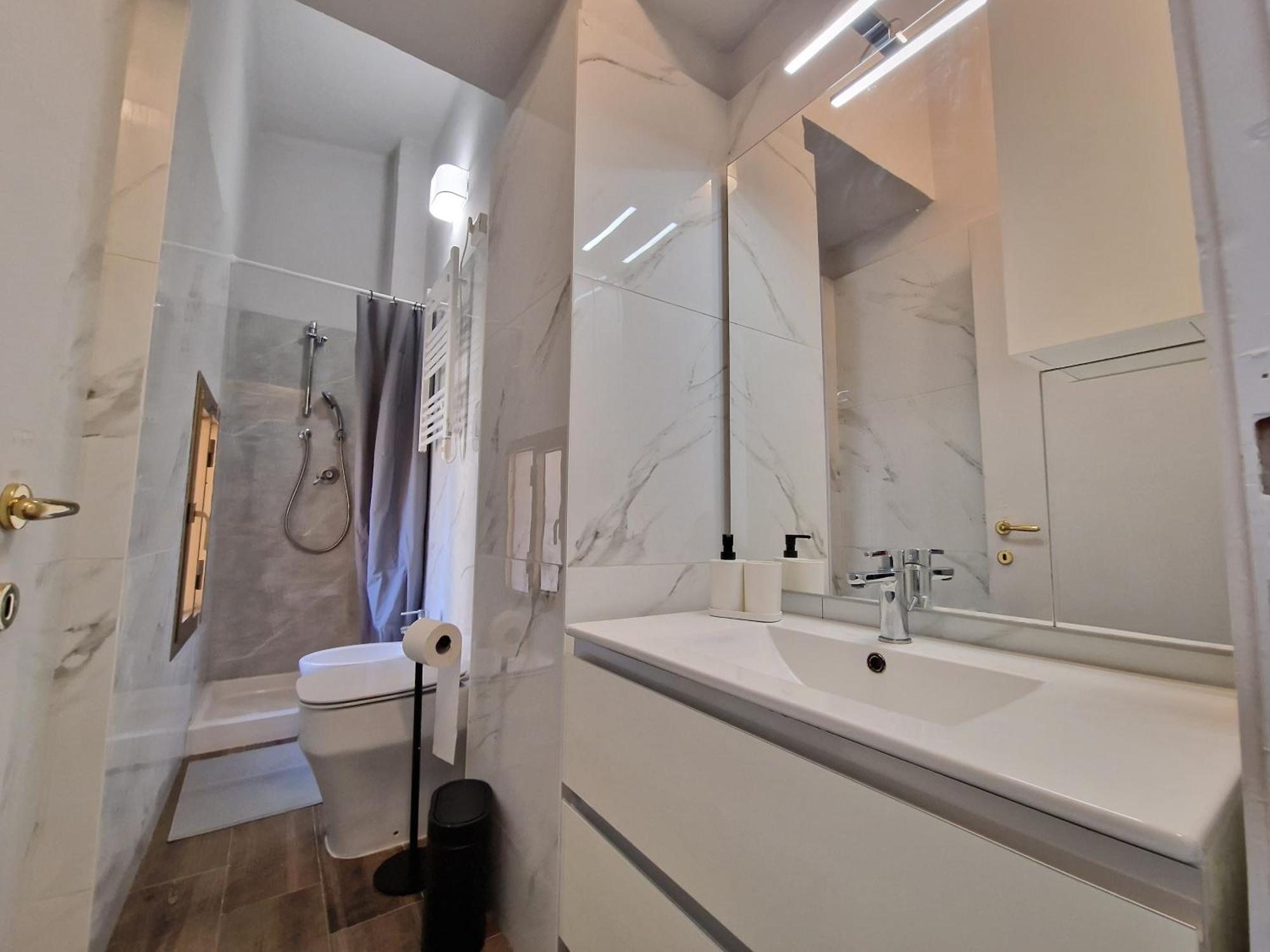 Casa Din Din Apartment Turin Bagian luar foto