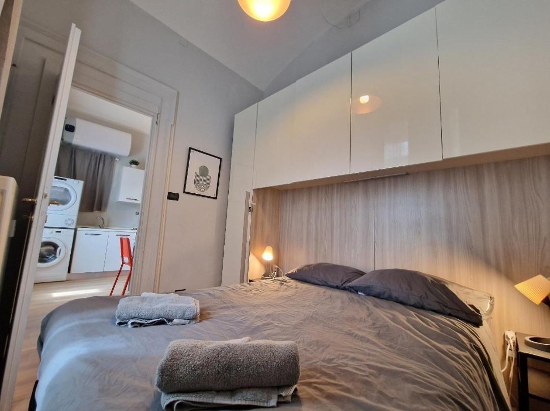 Casa Din Din Apartment Turin Bagian luar foto