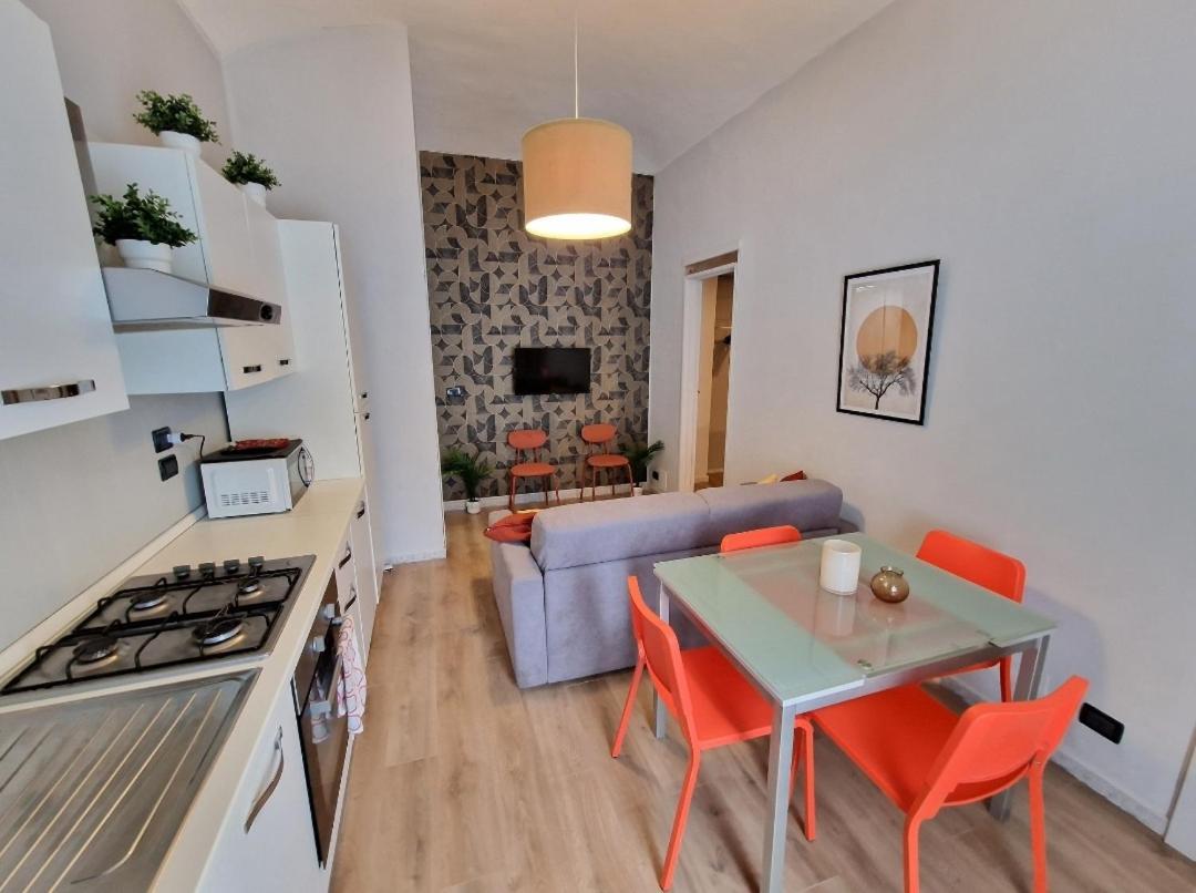 Casa Din Din Apartment Turin Bagian luar foto