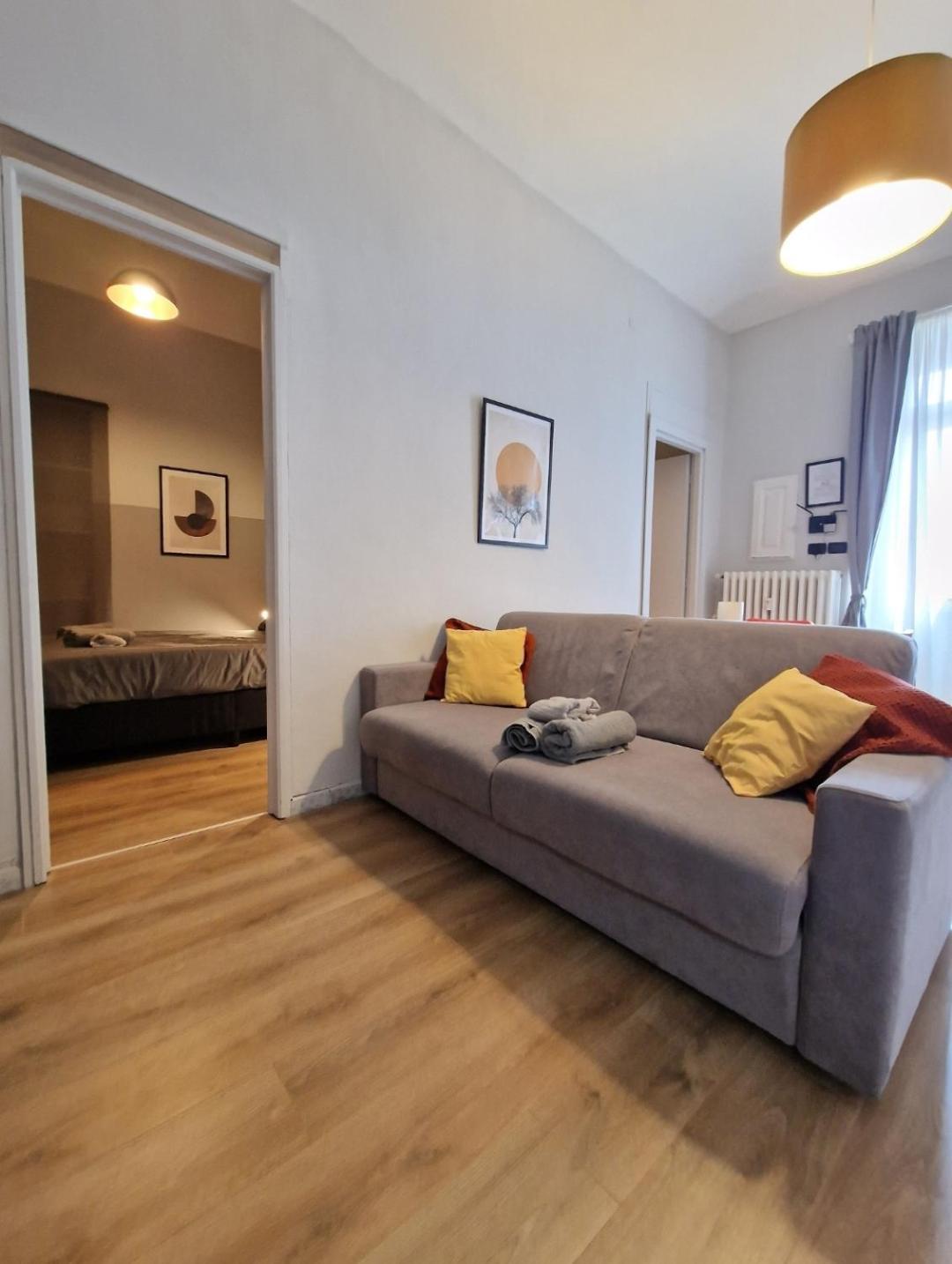 Casa Din Din Apartment Turin Bagian luar foto
