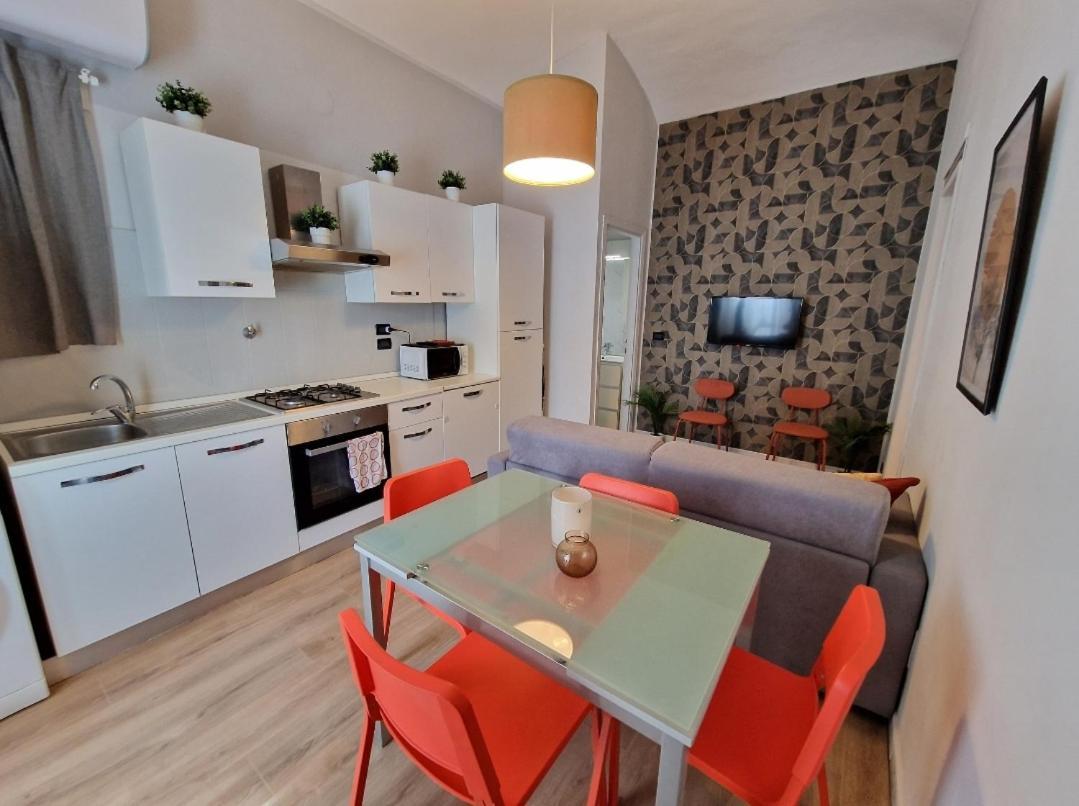 Casa Din Din Apartment Turin Bagian luar foto