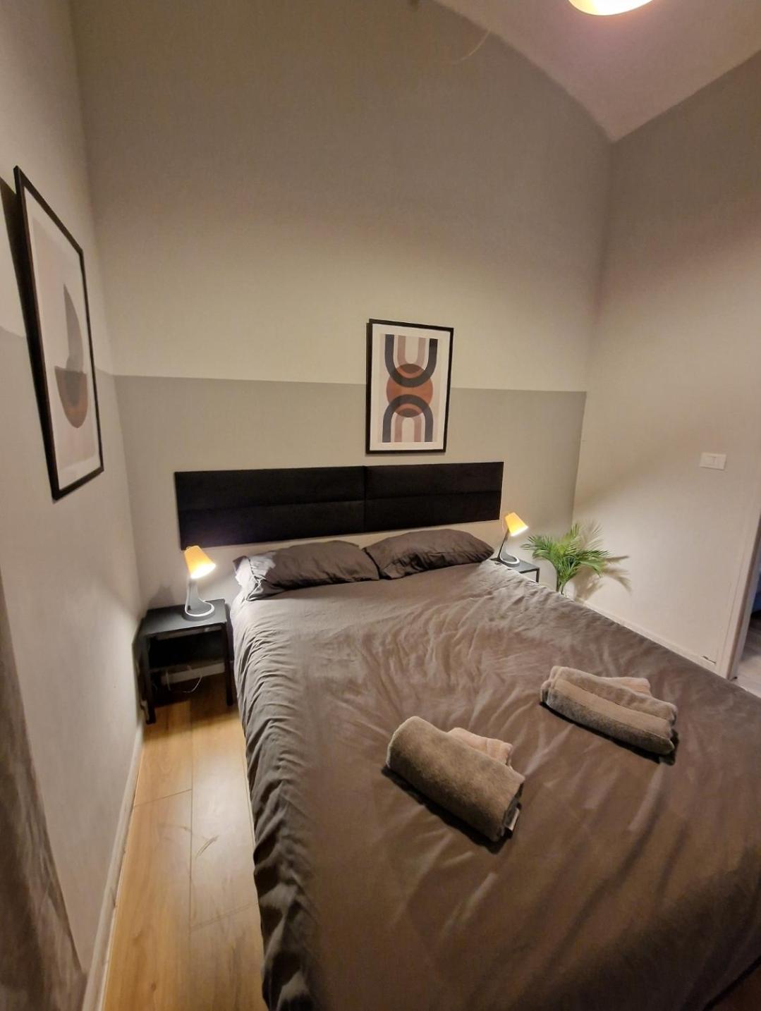Casa Din Din Apartment Turin Bagian luar foto